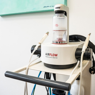 Zahnarztpraxis Henneberger Aschaffenburg